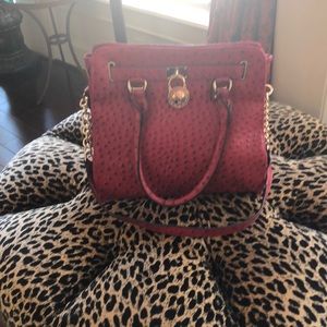 Ladies shoulder bag